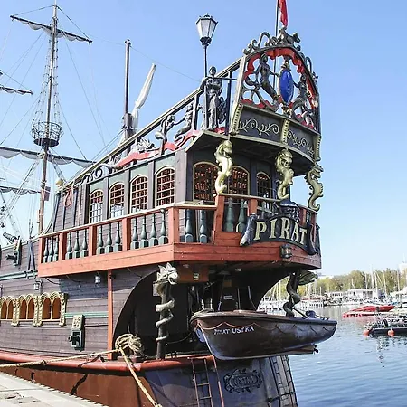 公寓 Royal Maris 1 - Najlepsza Lokalizacja W Ustce, Blisko Plazy I Portu, Bezplatny Parking, Scisle Centrum *